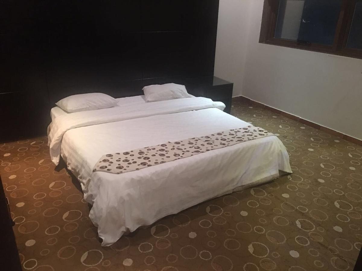 Almakan Hotel 105 리야드 외부 사진